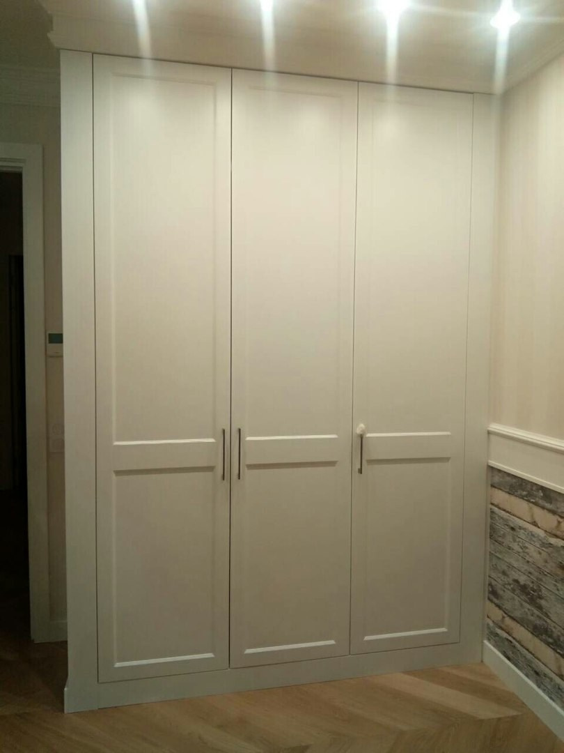 Встроенные шкафы. Студия дизайна интерьера RISE DESIGN STUDIO