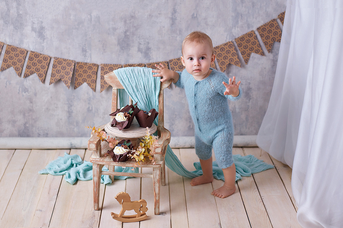 Данил 1 годик