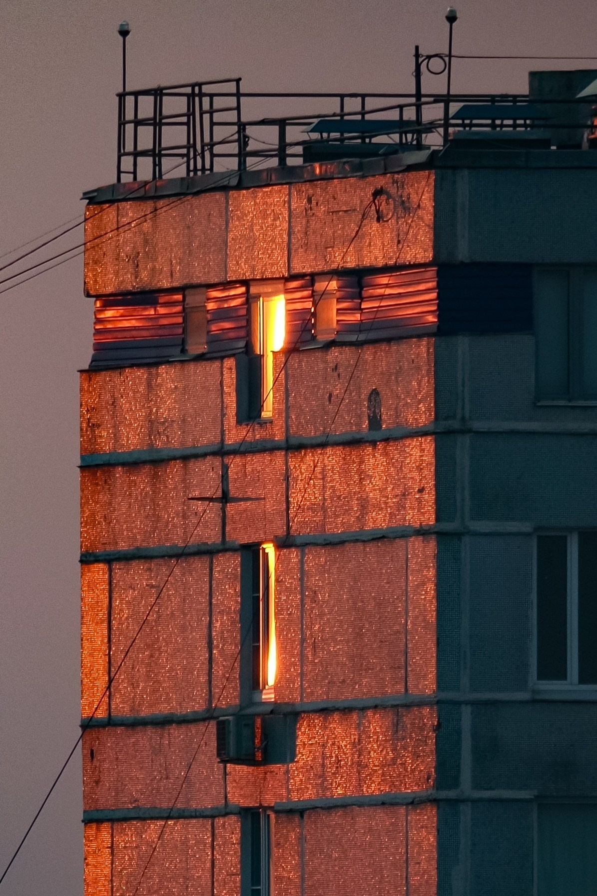 Архитектура. Художник и фотограф. Писатель. Виктор