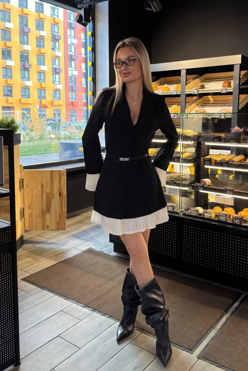 Виктория Н Размер ХS, Рост 165, Параметры 85/62/88. LUNAPRO Дом стильных, сборных и индивидуальных съемок для брендов