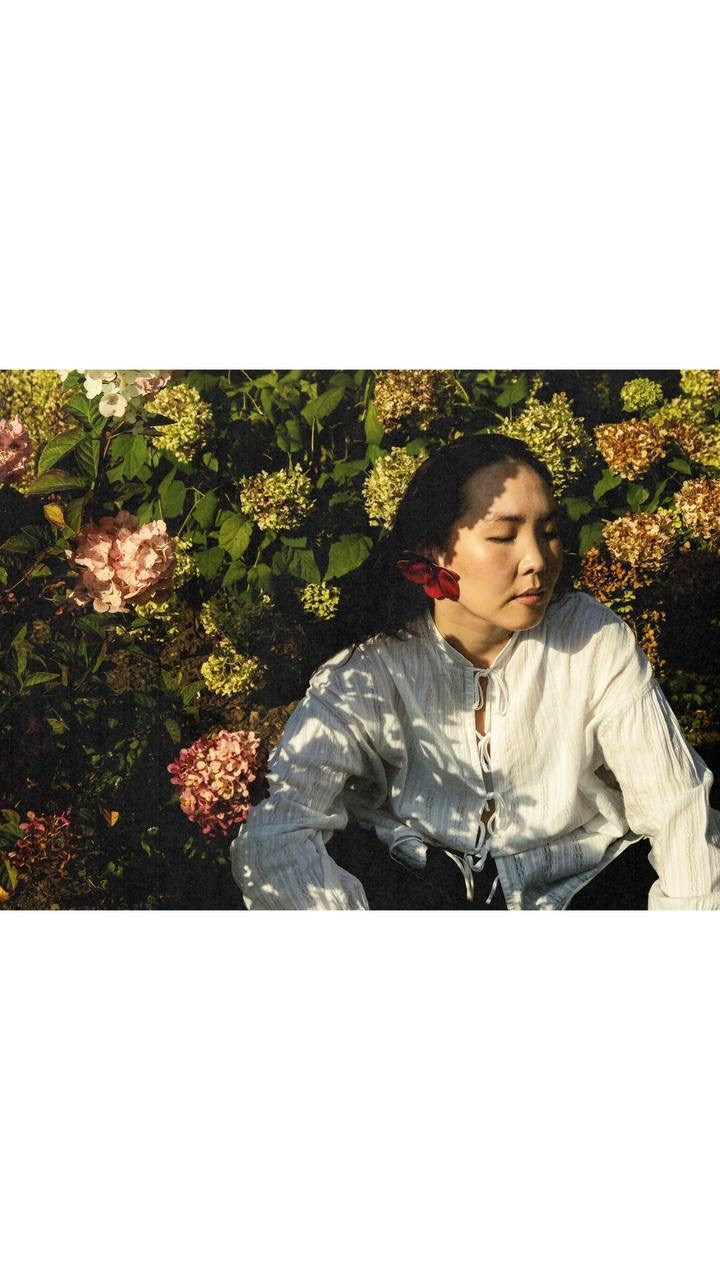 Street. Nicole — photographer