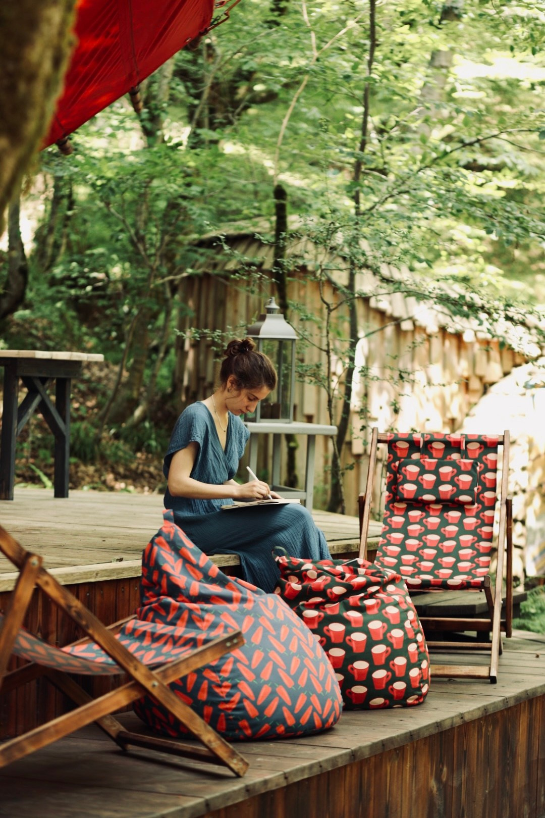 DESIGN. Maria Massouh | Arts & Art Therapy