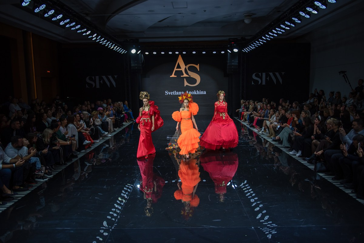 SochiFashionWeek2024 дизайнер Анохина Светлана. Семейный и коммерческий фотограф в Сочи Александр Бодунов