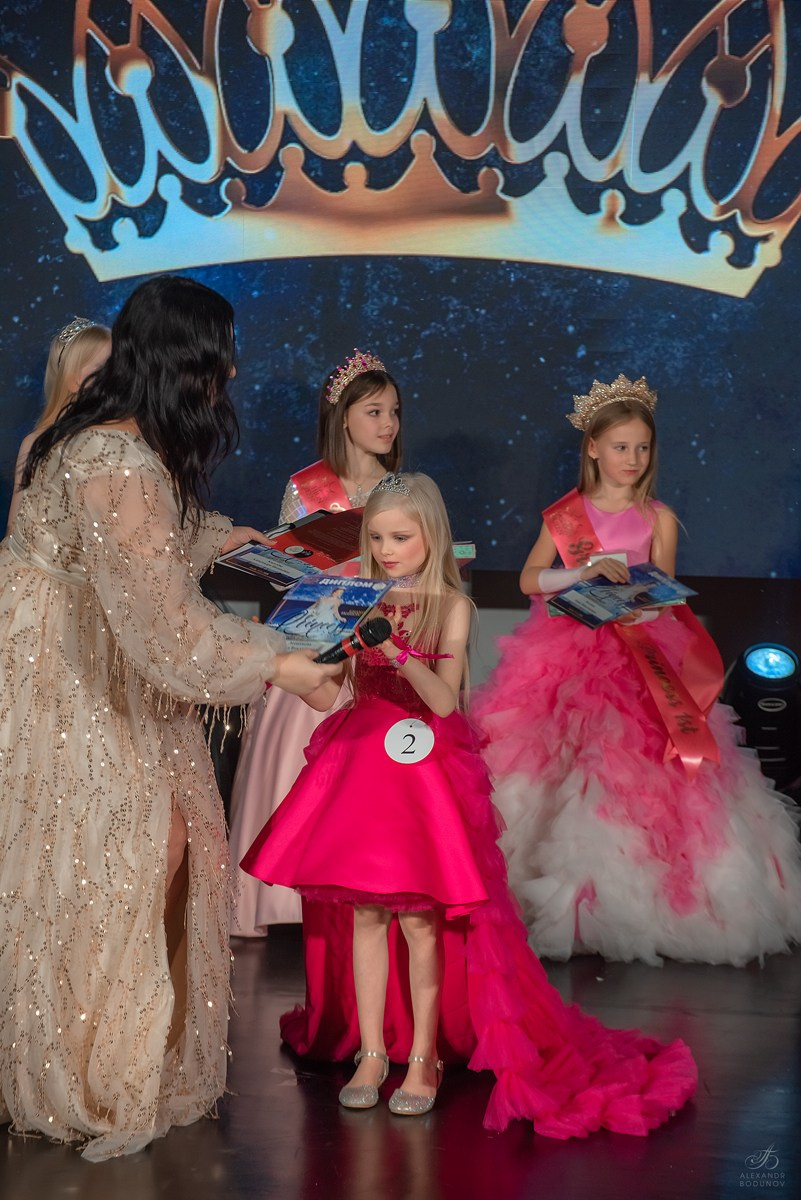 GrandFashionShow2024. Семейный и коммерческий фотограф в Сочи Александр Бодунов