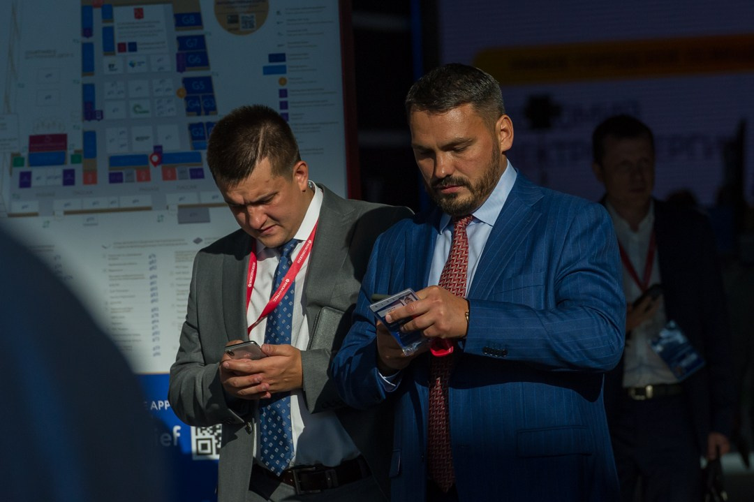 Фотосъемка конференций и форумов в Петербурге. Фотограф в Петербурге Олег Золото