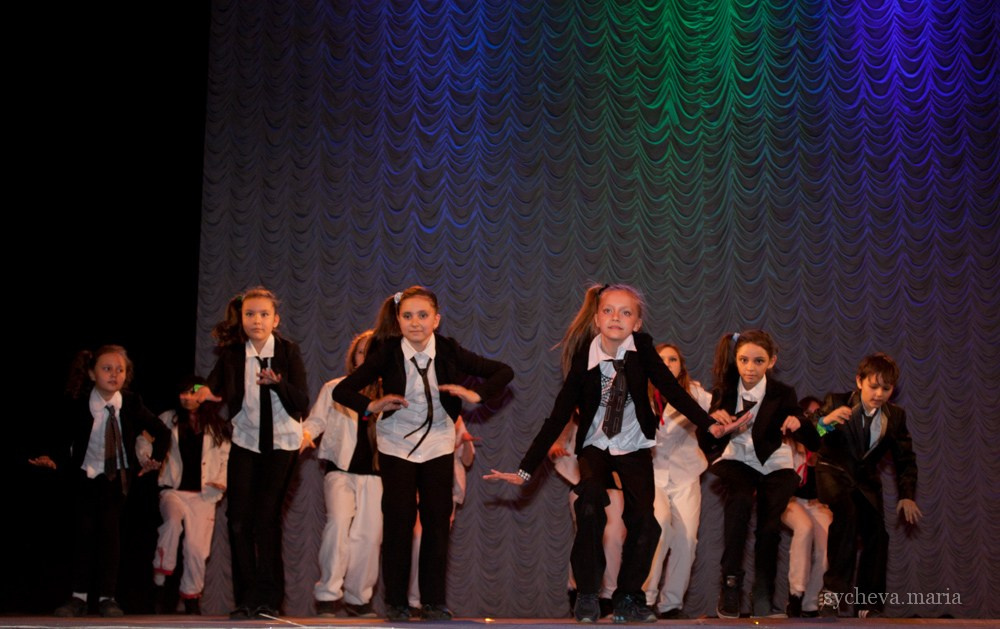 Амира. Детский концерт. Детский и семейный фотограф, фотограф мероприятий Нижний Новгород