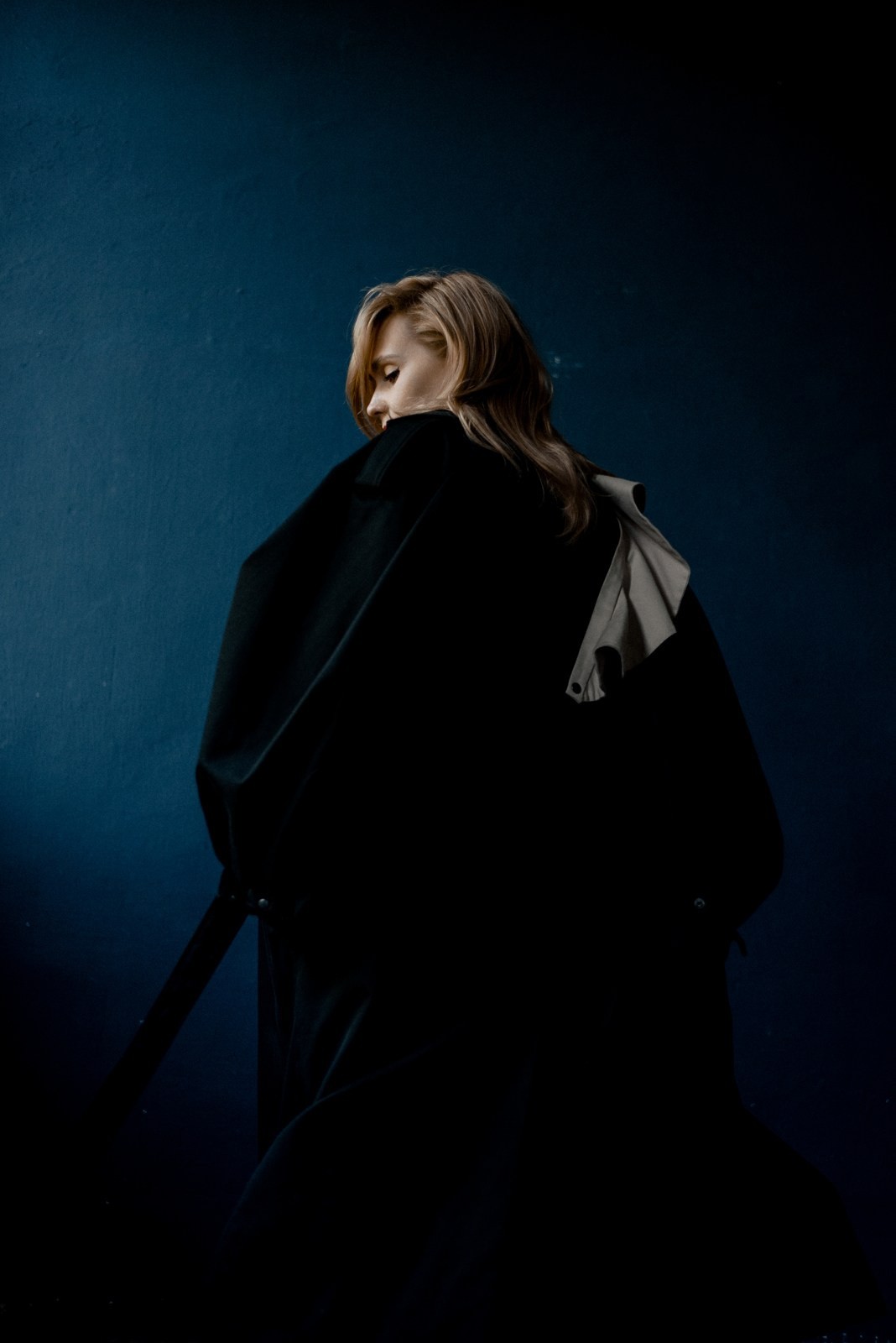 Свадебная фотосессия в стиле минимализм в Тюмени — Максим и Таня — Фотограф Дарья Мустафина. Фотограф Дарья Мустафина, Тюмень