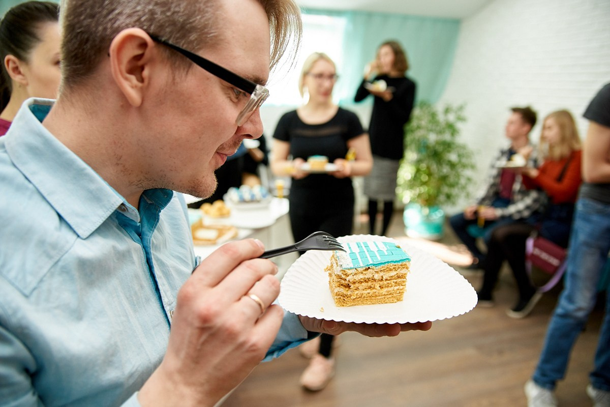Репортаж с открытия школы вокала Кристины Дурмановой. Репортажный и женский фотограф в Новосибирске