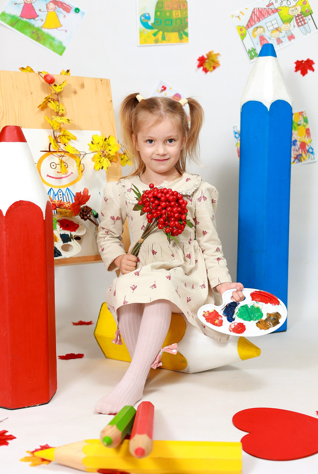 Краски осени. Выпускные альбомы в Иваново в детский сад и школу. Александр и Светлана Янкины