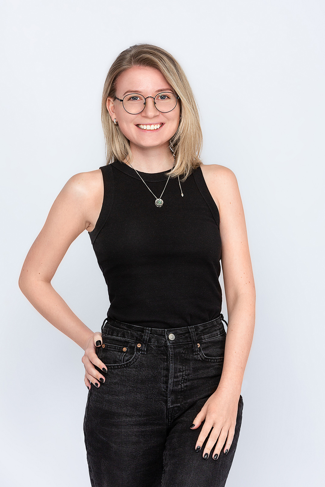 Фотосессия в спб. Фотосессия в студии. Фотограф в студии спб. Фотосессия в деловом стиле. Портретная фотосессия в Санкт-Петербурге. Частная фотосъёмка для личных целей и социальных сетей. Услуги фотографа в спб. Профессиональная фотосъёмка. Фото для блога. Портрет. Блогер. Фото для соцсетей.  Контентмейкер. СПб. Выездная фотосъёмка. Выездная фотостудия. Фотограф на корпоратив. Модельное портфолио. Фотограф для сайта знакомств. Индивидуальная фотосессия. Фотосессия для девушки в спб. Красивая фотосессия. Профессиональные фотосессии в спб недорого. Фотограф для бизнеса. Купить фотосессию в спб. Фотосессия для сотрудников. 