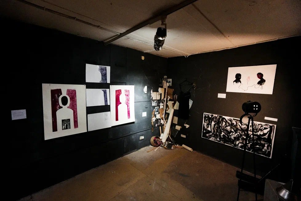 Пороги. Елизавета Иванова — независимый куратор, культуролог, исследователь художественных практик, художник