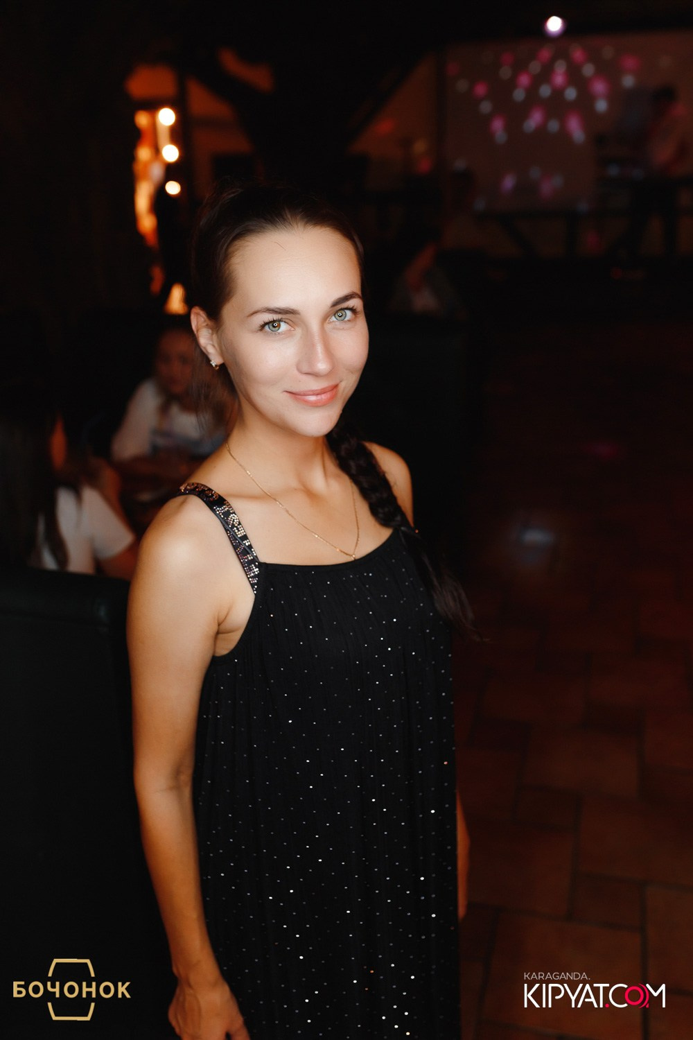 Бочонок. Пивной ресторан. Кипятком Караганда