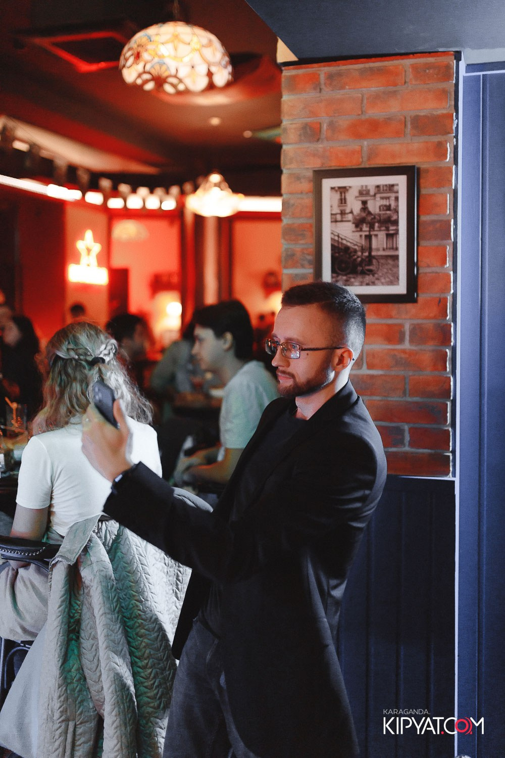 Harat's Irish Pub. Кипятком Караганда