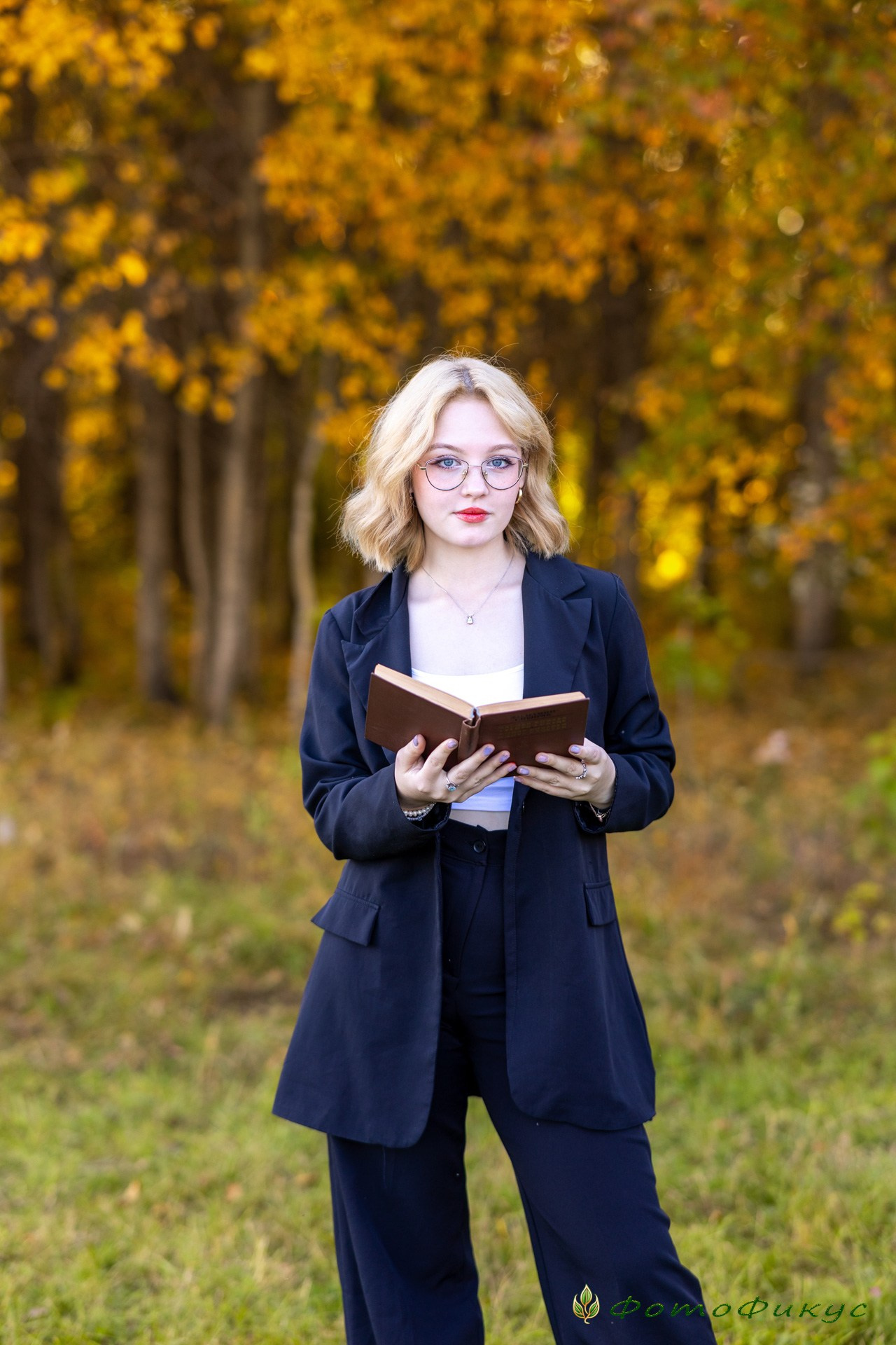 Старшеклассники. В школе, на улице. Фотографы Евгений и Екатерина. Фотофикус. Тюмень