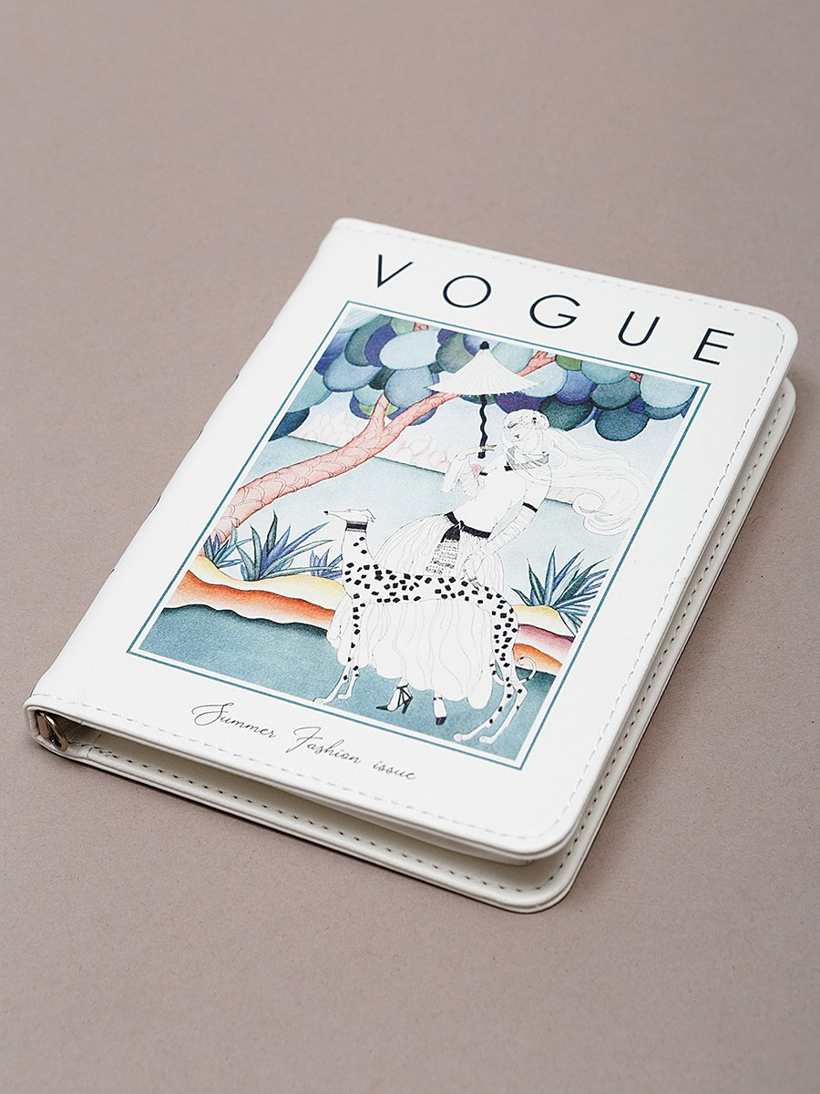 Сумка-клатч. Контент фотограф, съемка для маркетплейсов, фуд съемка и репортажи в Новосибирске Ралия Галеева