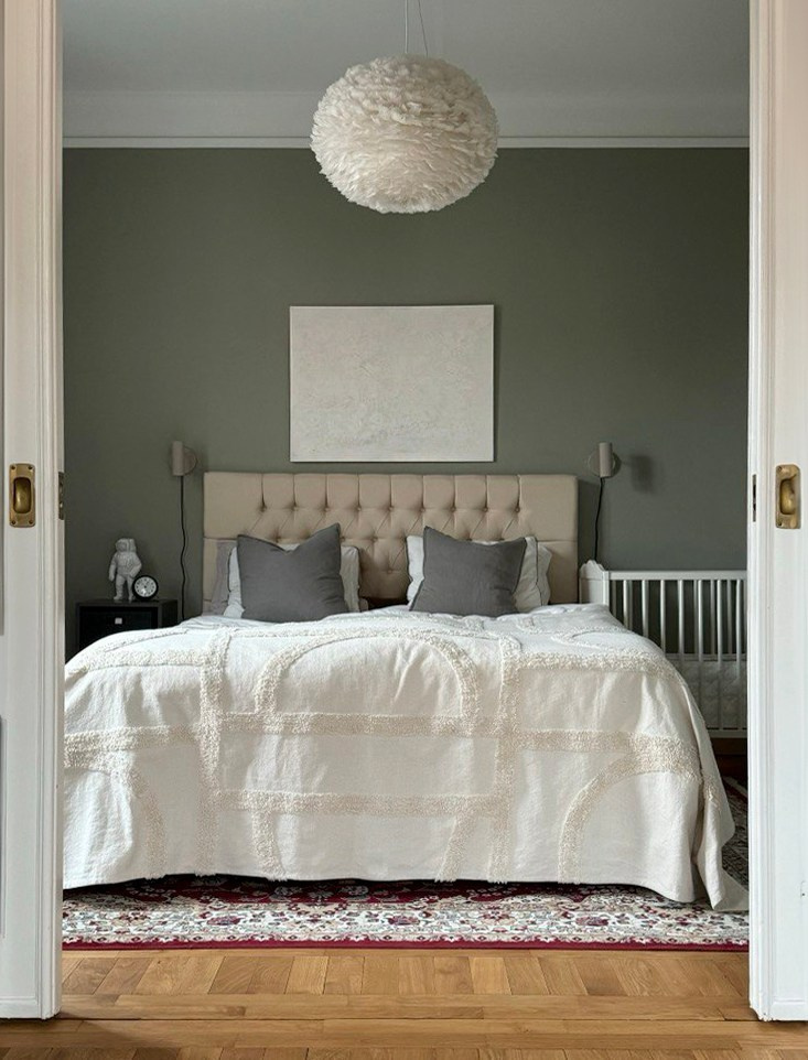 Paintings, abstract art, white paintings. Interior designer Stockholm