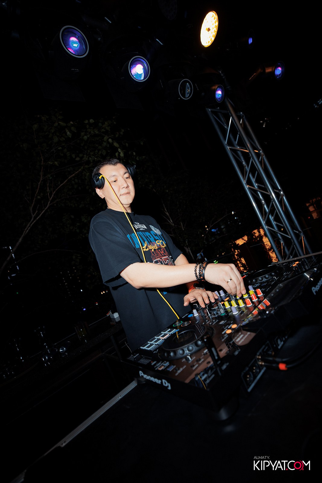 EVENT BAR. КИПЯТКОМ АЛМАТЫ!