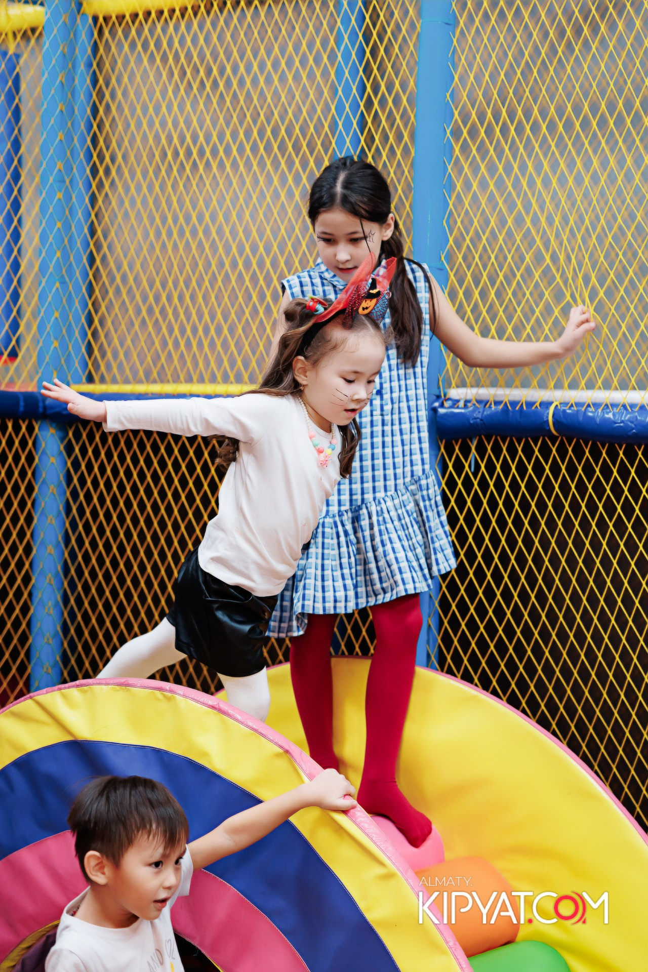 ДЕТСКИЙ ХЭЛЛОУИН KINDER BOOM. КИПЯТКОМ АЛМАТЫ! Фотосъемка мероприятий в Алматы