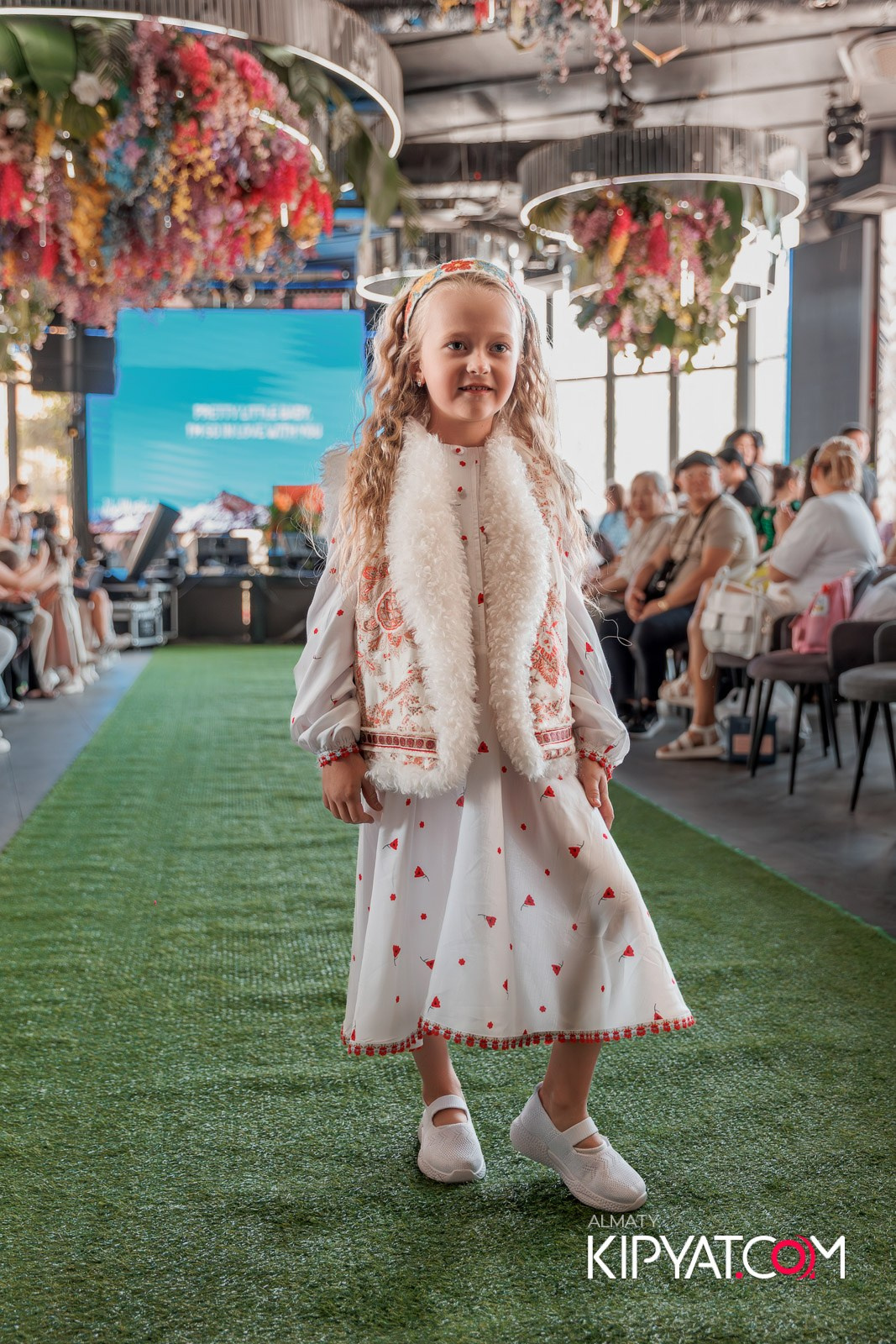 PROM KIDS FASHION SHOW. КИПЯТКОМ АЛМАТЫ!