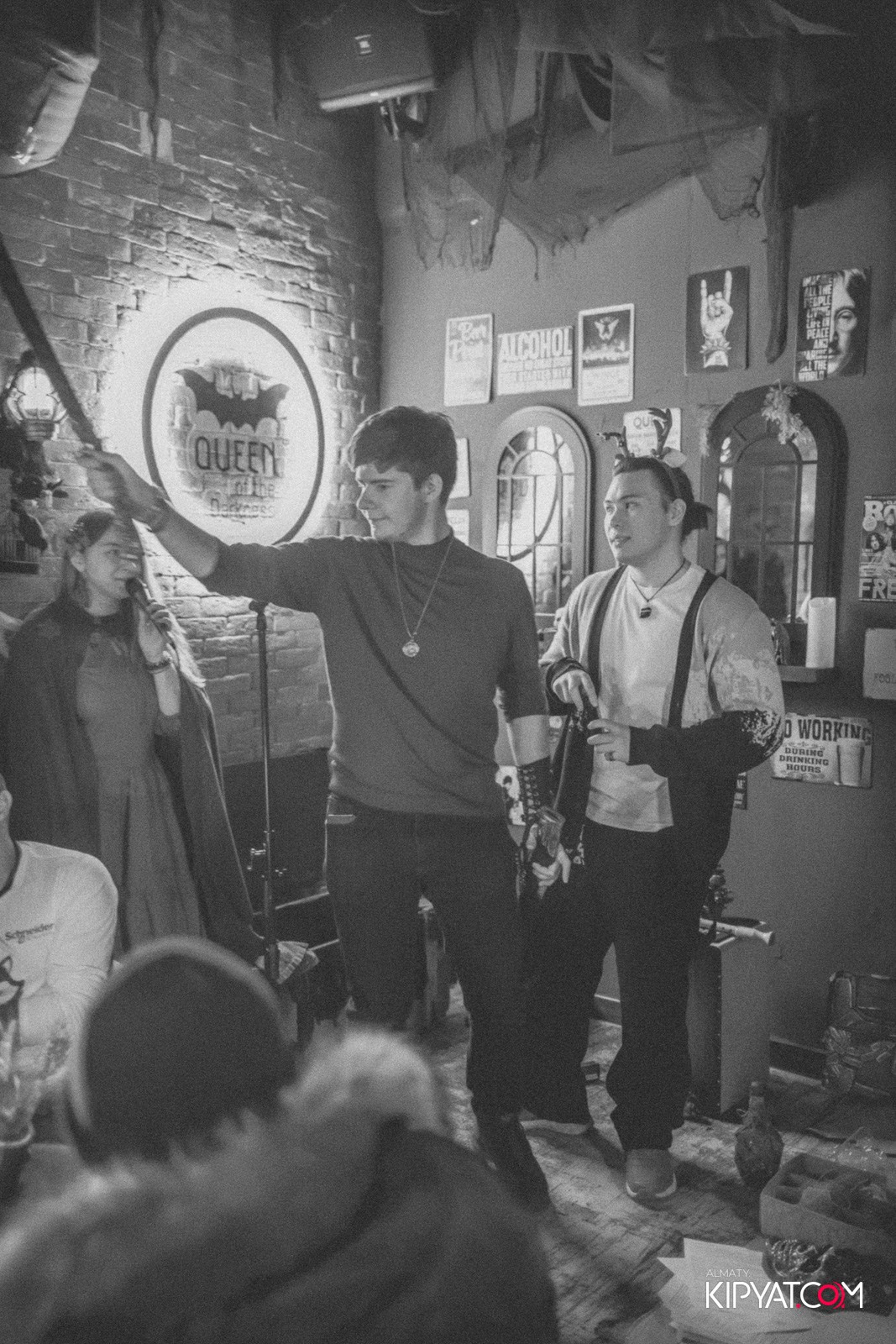 MERRY CREEPYSTMASS AND SPOOKY NEW YEAR — QUEEN OF THE DARKNESS BAR. КИПЯТКОМ АЛМАТЫ!