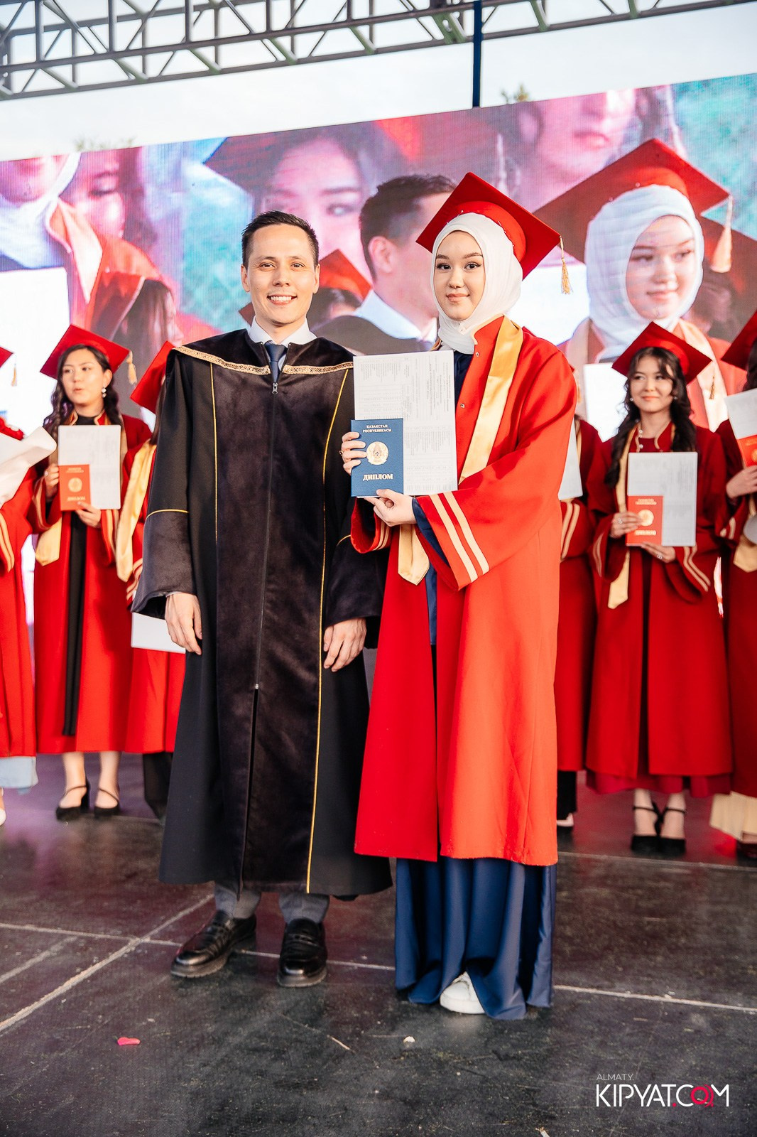ВРУЧЕНИЕ ДИПЛОМОВ — НАРХОЗ КОЛЛЕДЖ. Part 4. КИПЯТКОМ АЛМАТЫ!