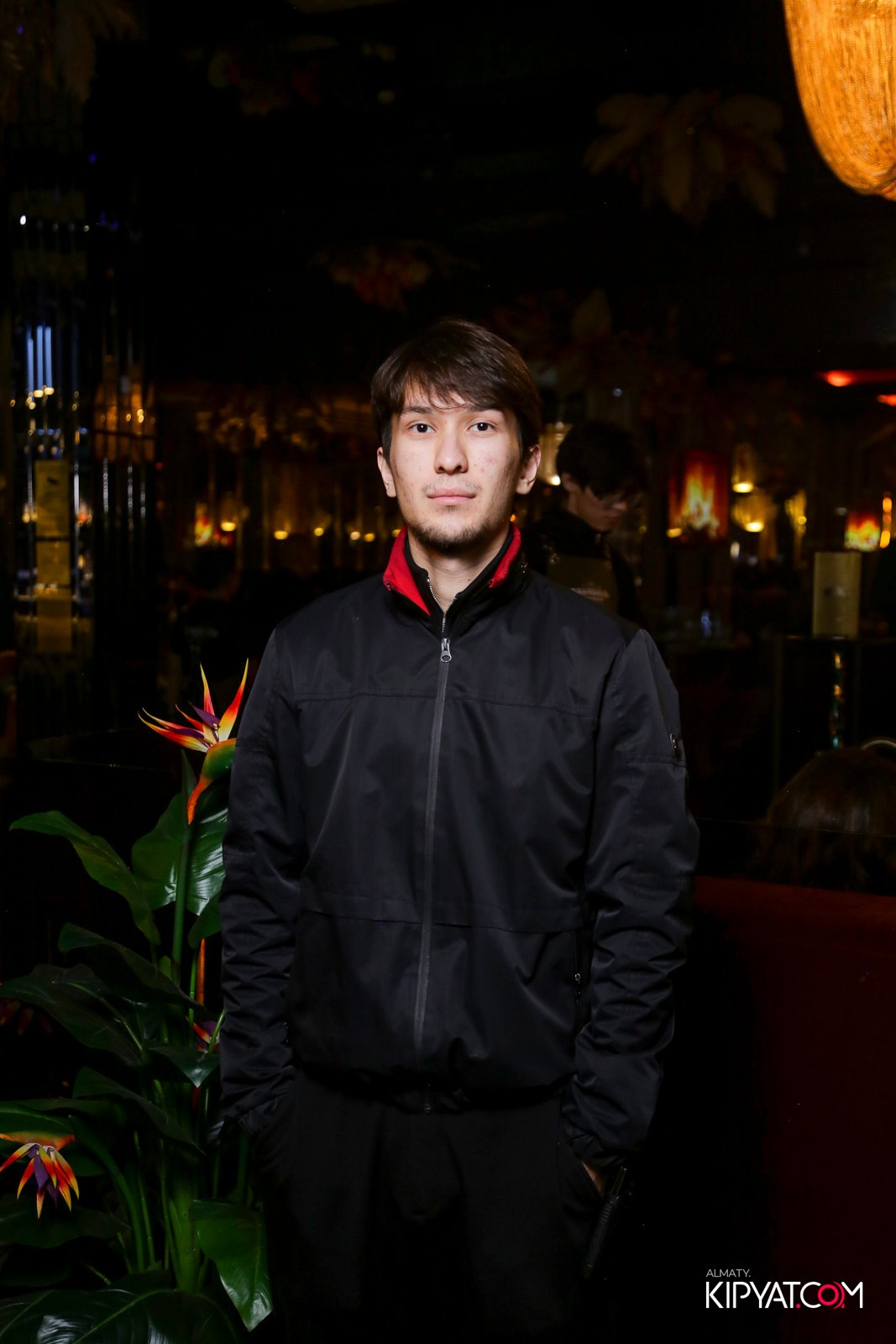 БАР ПАНАЕХАЛИ НА ДОСТЫК. КИПЯТКОМ АЛМАТЫ!