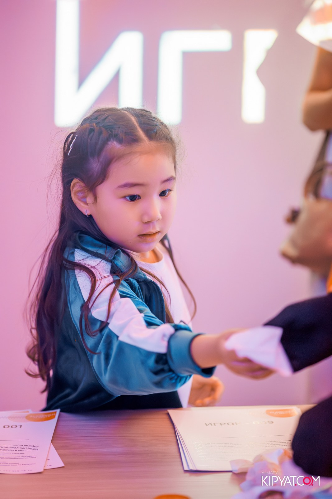 КВЕСТ-ШОУ ALAROVICH ИГРА В КАЛЬМАРА. КИПЯТКОМ АЛМАТЫ!