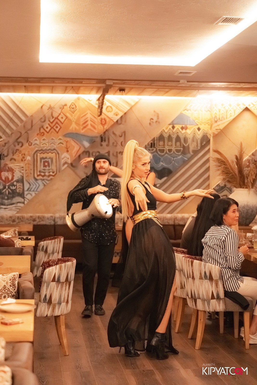 РЕСТОРАН ХАЧАПУРИ ХИНКАЛЬЕВИЧ. КИПЯТКОМ АЛМАТЫ!