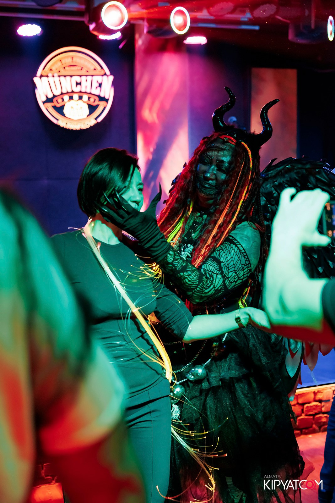 MUNCHEN PUB NA PANFILOVA. КИПЯТКОМ АЛМАТЫ!