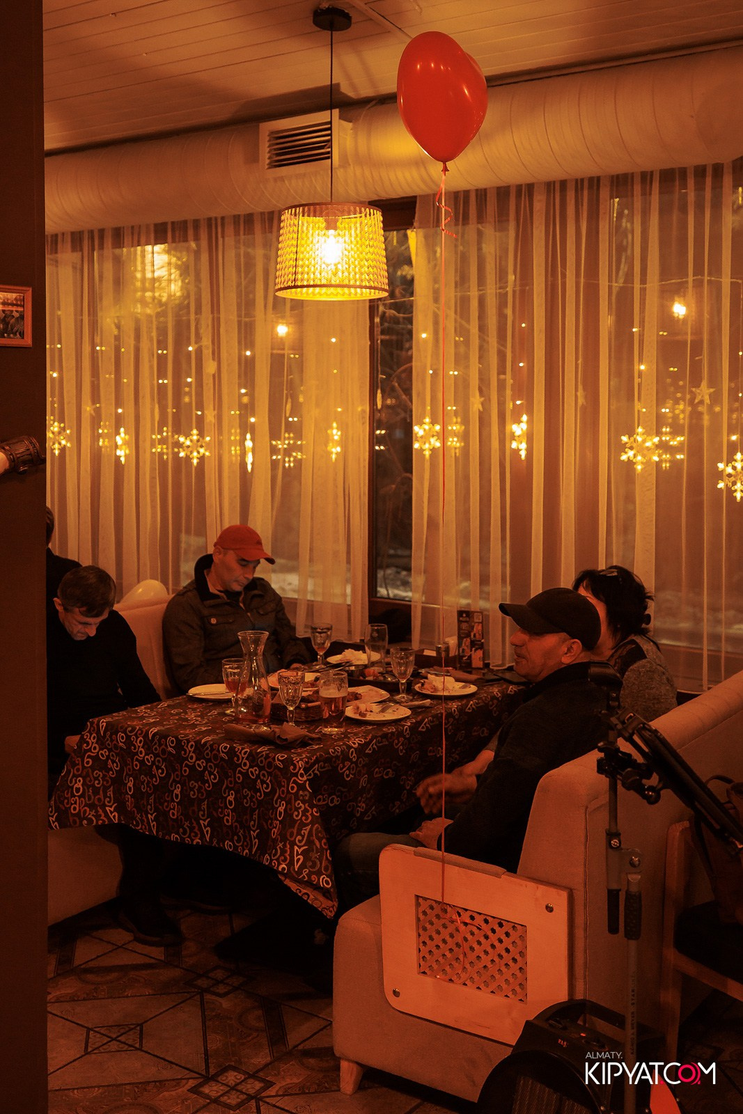 ДЕНЬ ВЛЮБЛЕННЫХ МЦХЕТА. КИПЯТКОМ АЛМАТЫ!