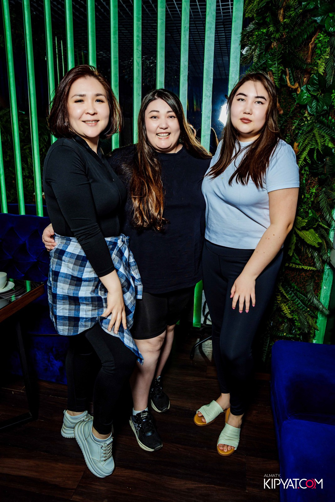 УХО И МЕДВЕДЬ НА САИНА. КИПЯТКОМ АЛМАТЫ!