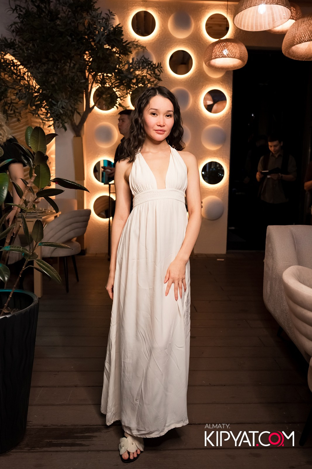 MOOD KARAOKE & TERRACE. КИПЯТКОМ АЛМАТЫ!