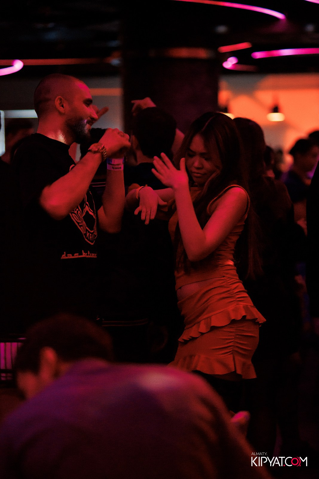 EVENT BAR. КИПЯТКОМ АЛМАТЫ!