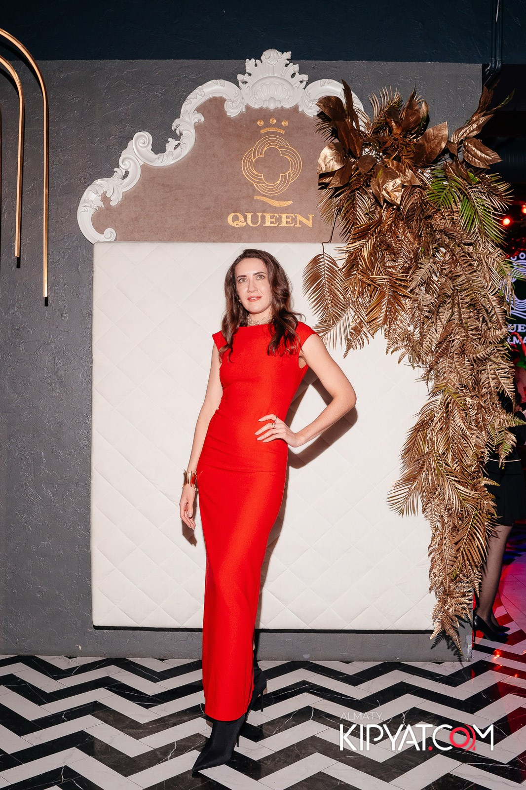 QUEEN. КИПЯТКОМ АЛМАТЫ!