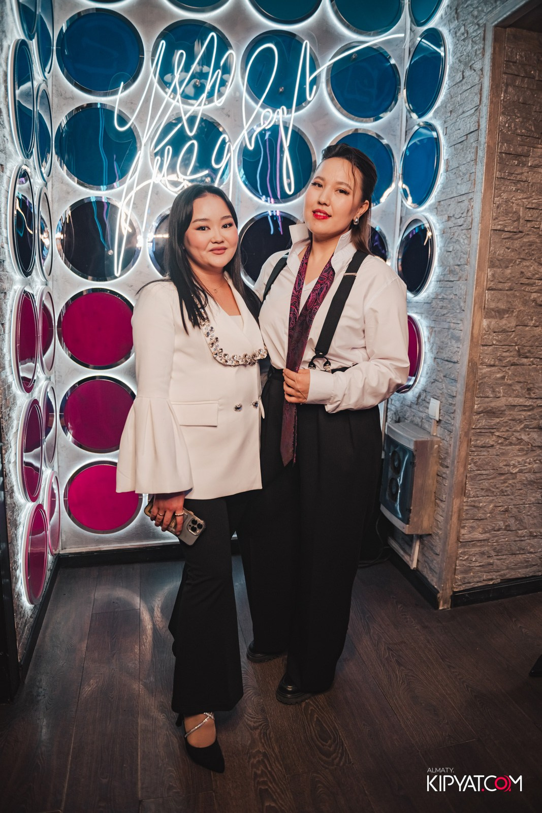 УХО И МЕДВЕДЬ НА ГАГАРИНА. КИПЯТКОМ АЛМАТЫ!