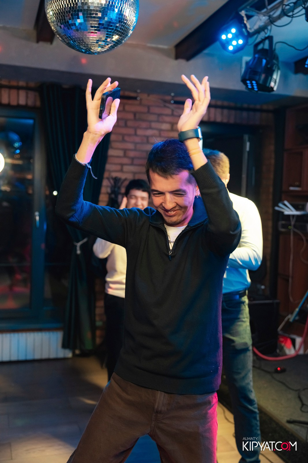 OKTOBERFEST — ПИНТА НА ГОГОЛЯ. КИПЯТКОМ АЛМАТЫ!