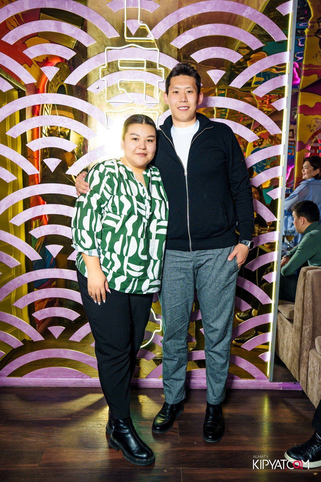 УХО И МЕДВЕДЬ НА САИНА. КИПЯТКОМ АЛМАТЫ!