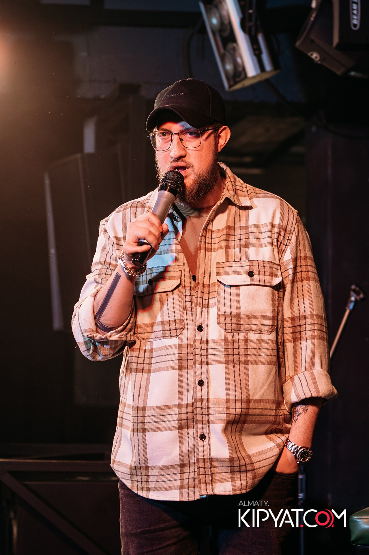 СОЛЬНЫЙ STAND UP КОНЦЕРТ АЛЕКСАНДРА МЕРКУЛЯ. КИПЯТКОМ АЛМАТЫ!