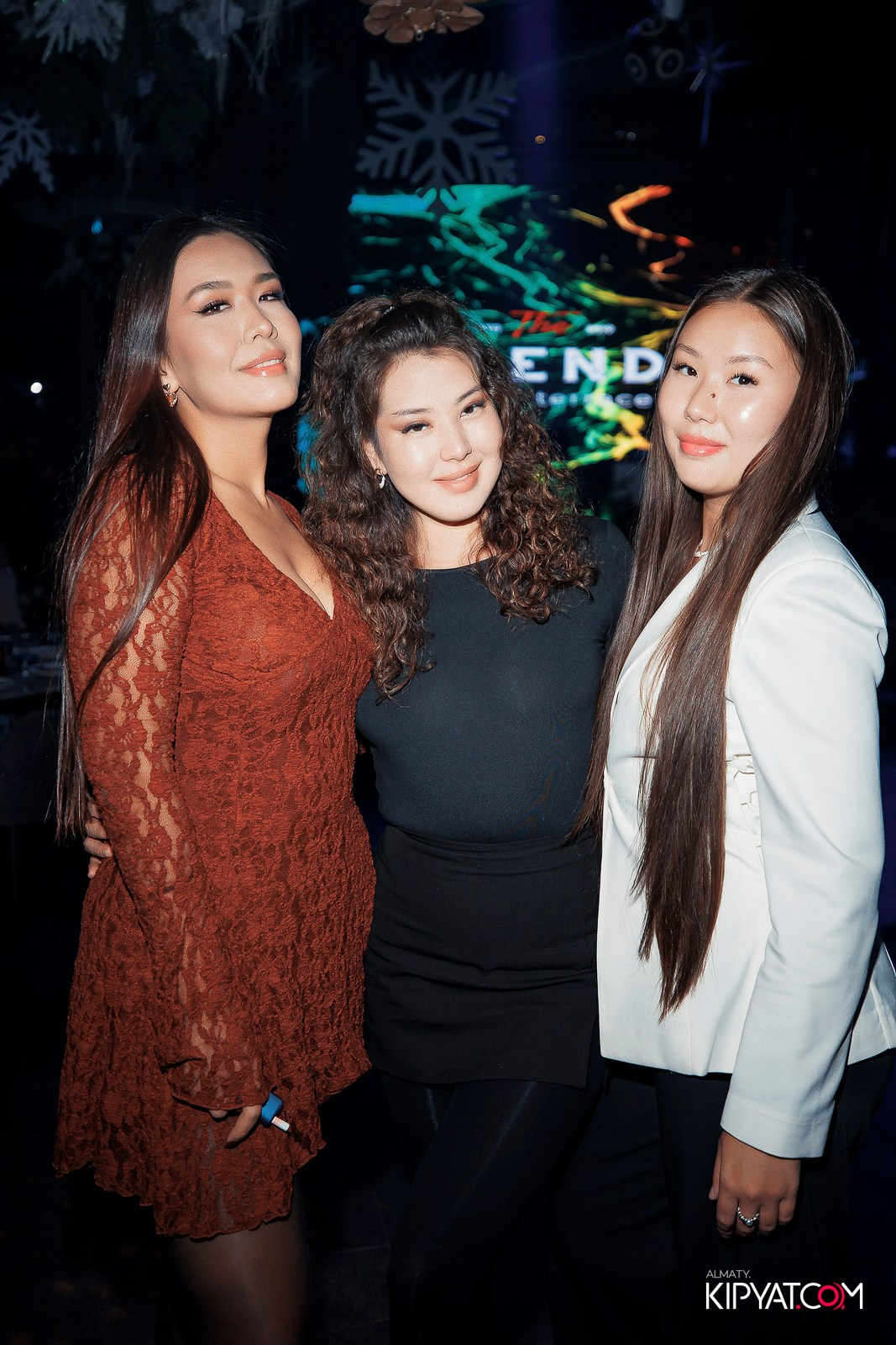 FRIENDS BAR & TERRACE. КИПЯТКОМ АЛМАТЫ! Фотосъемка мероприятий в Алматы