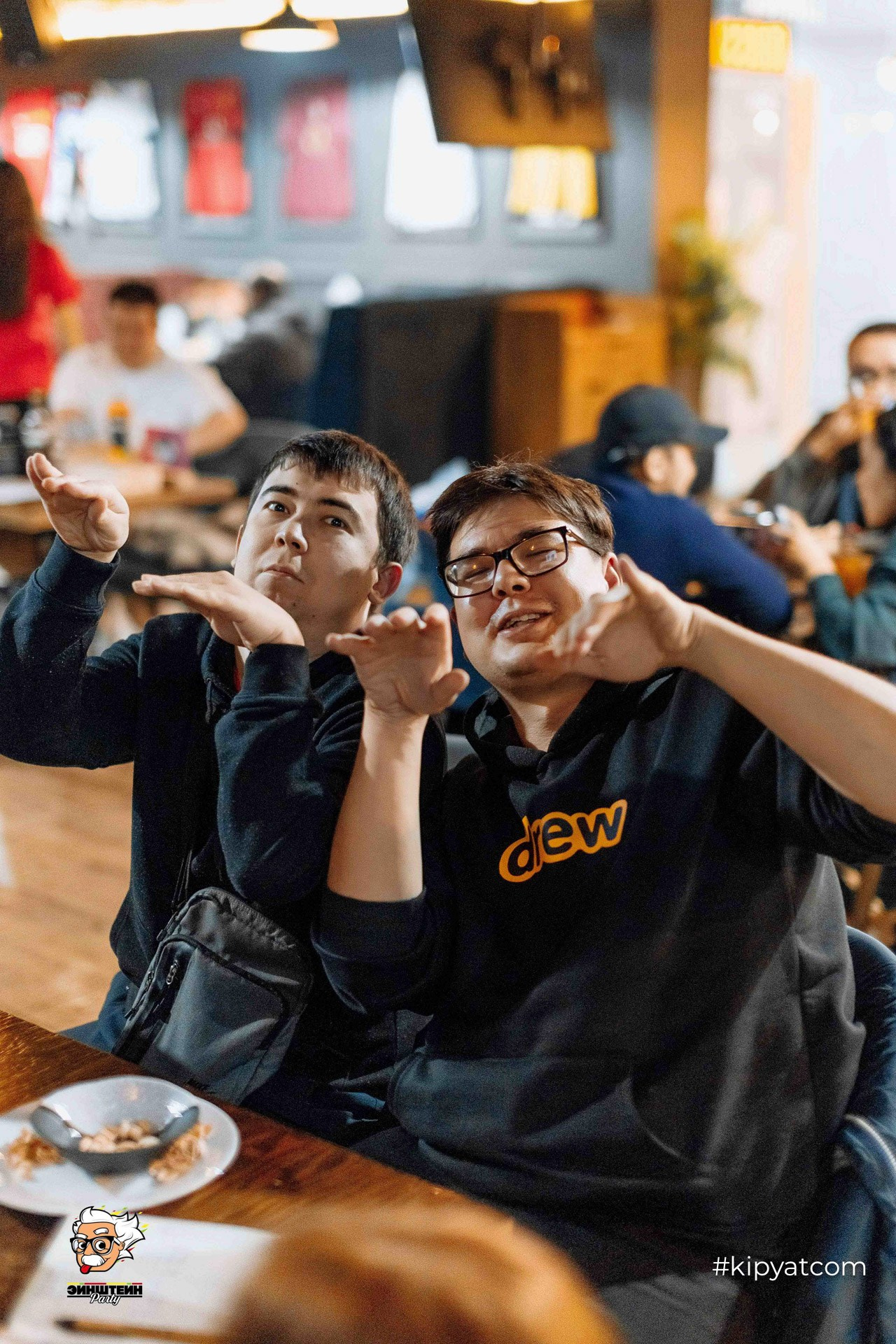 Эйнштейн Party