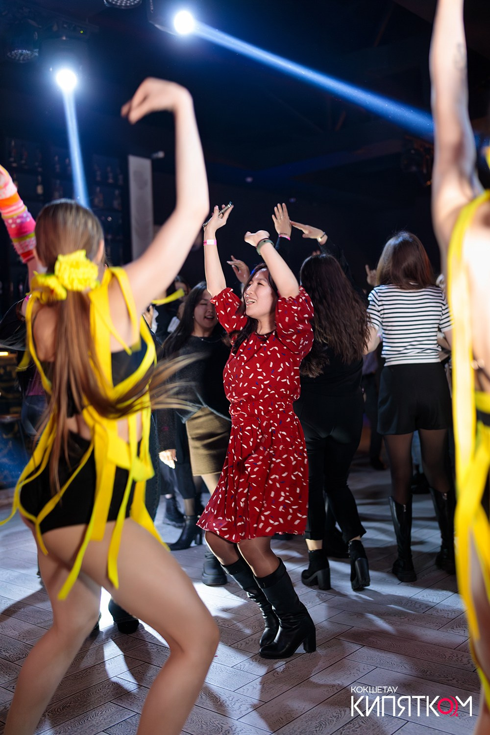 NE BRUKLIN. КИПЯТКОМ КОКШЕТАУ