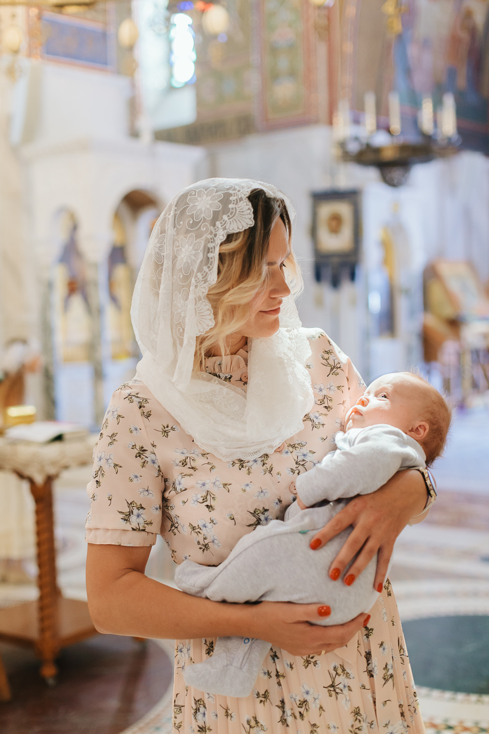 Крестины Настеньки. Храм Покрова в Ясенево. Фотограф на венчание, крещение