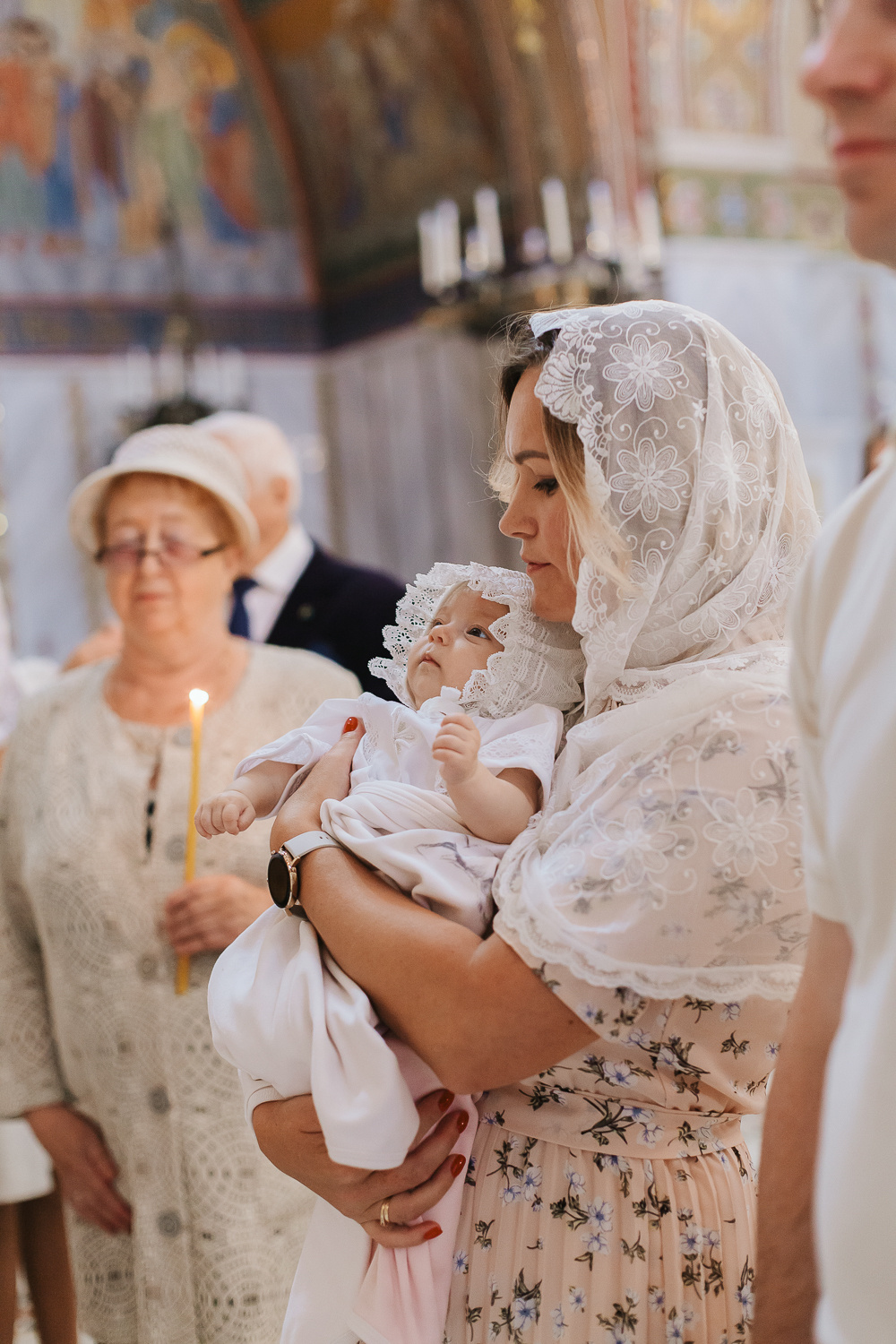 Крестины Настеньки. Храм Покрова в Ясенево. Фотограф на венчание, крещение