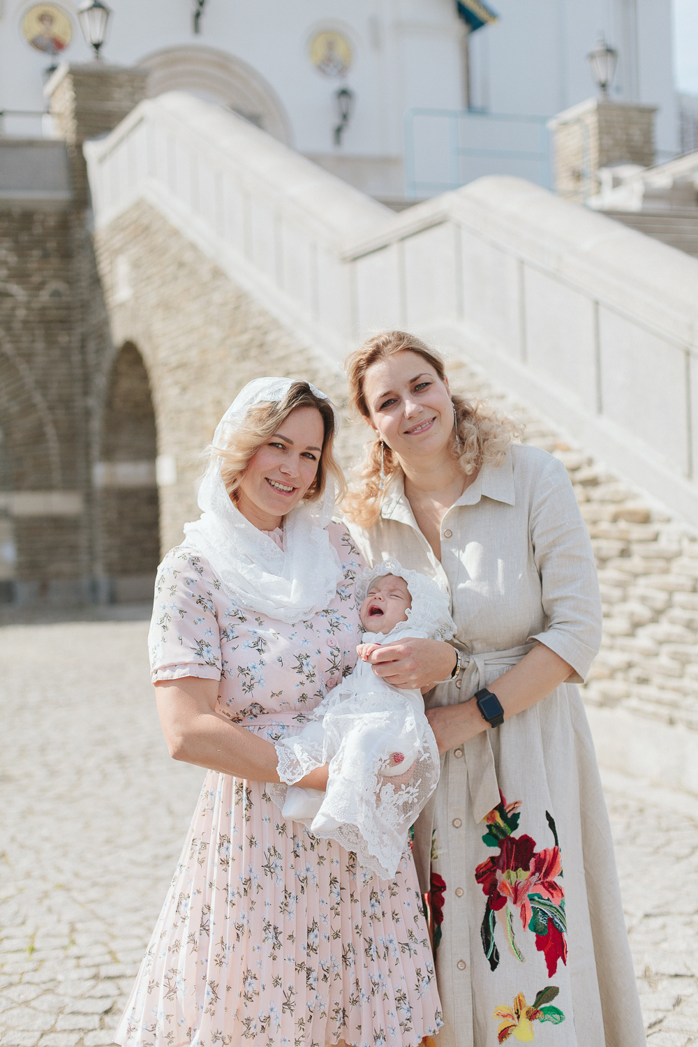 Крестины Настеньки. Храм Покрова в Ясенево. Фотограф на венчание, крещение