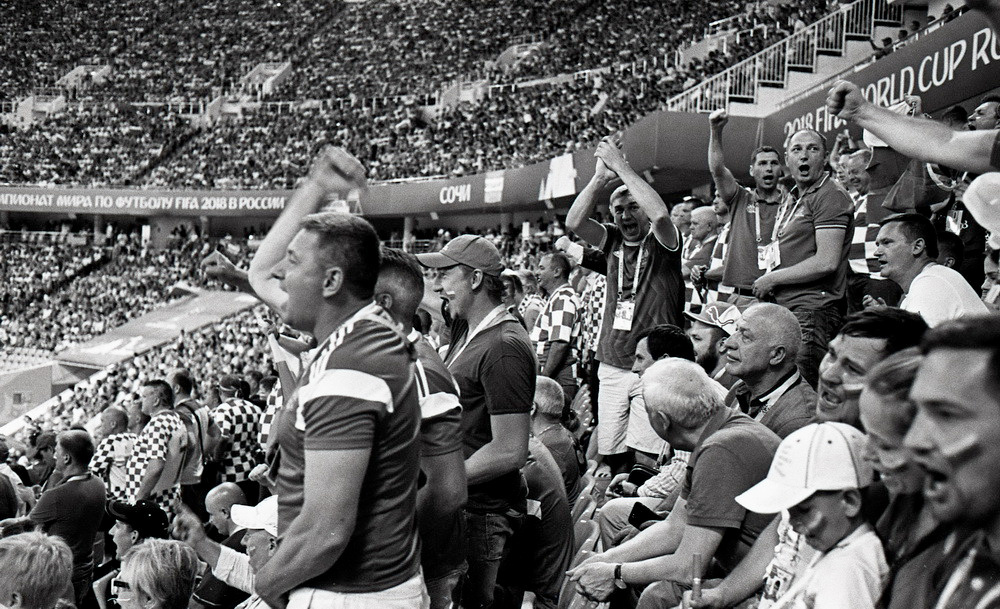 Чемпионат мира по футболу 2018. Сочи, ¼ финала Россия-Хорватия. Elena Nikitina. Photo Artist. Film photography. Prints