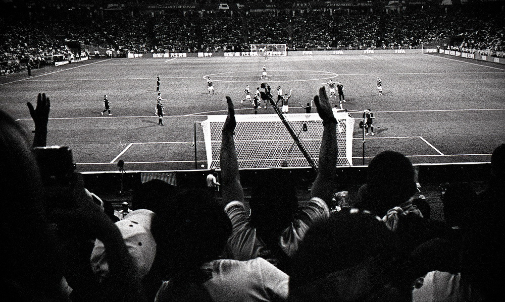 Чемпионат мира по футболу 2018. Сочи, ¼ финала Россия-Хорватия. Elena Nikitina. Photo Artist. Film photography. Prints