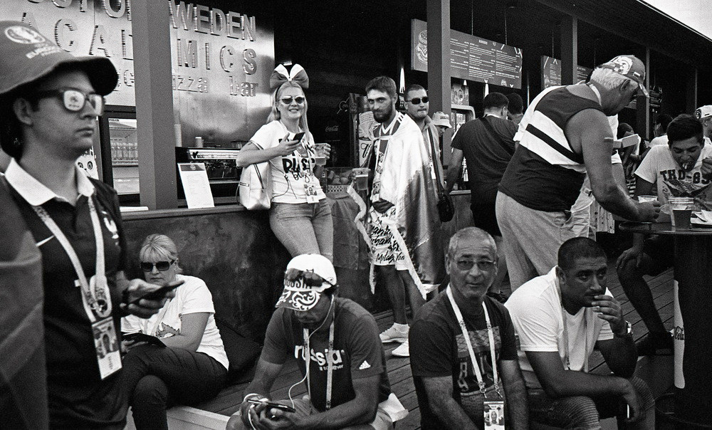 Чемпионат мира по футболу 2018. Сочи, ¼ финала Россия-Хорватия. Elena Nikitina. Photo Artist. Film photography. Prints