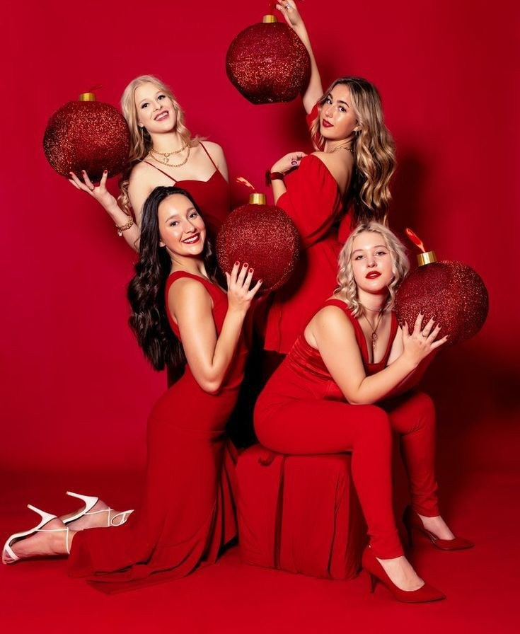 По трое-пятеро