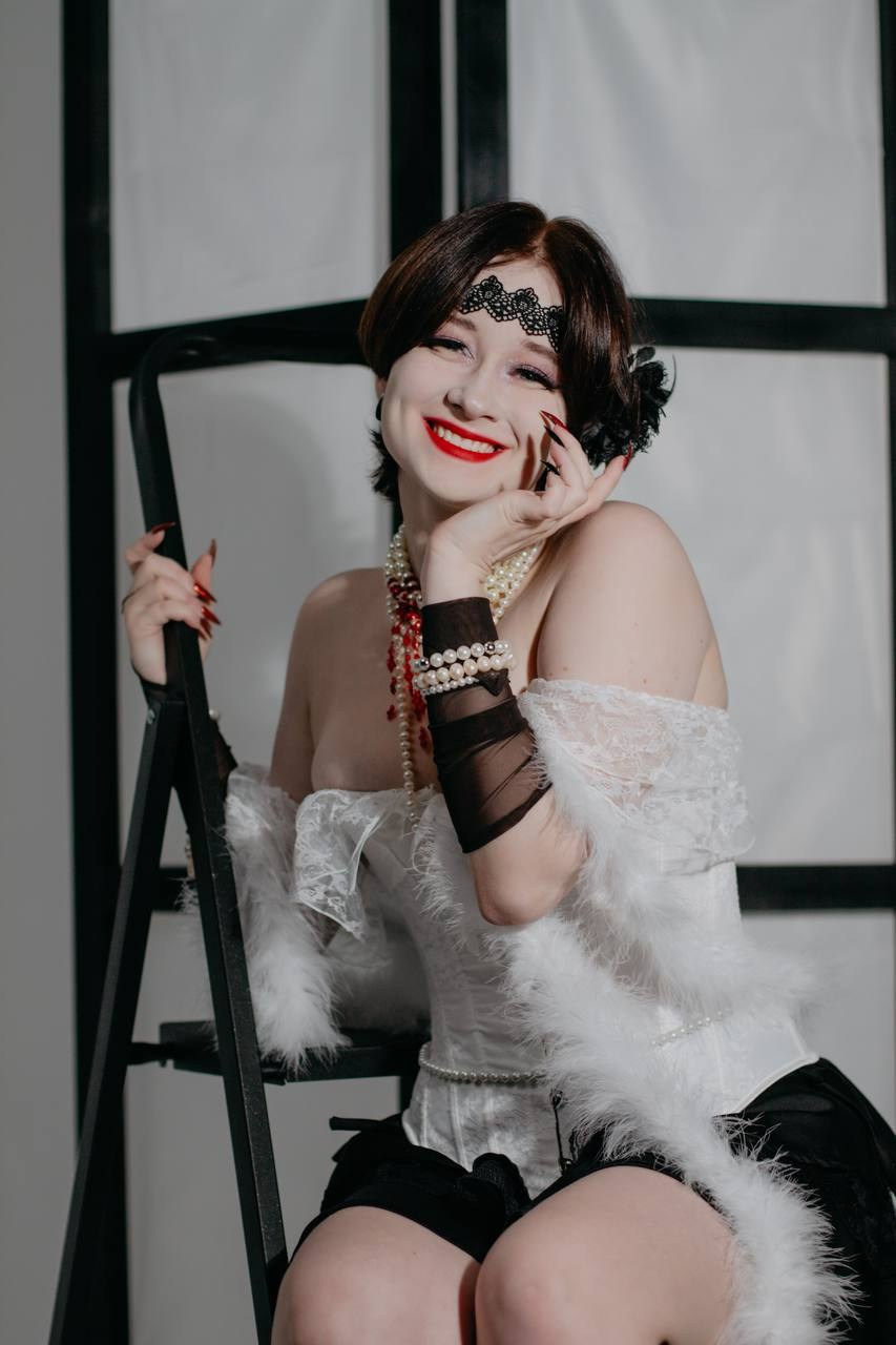 CABARET. MORRENAAA|Фотограф Сергиев-Посад | Москва | МО | Пушкино | Мытищи