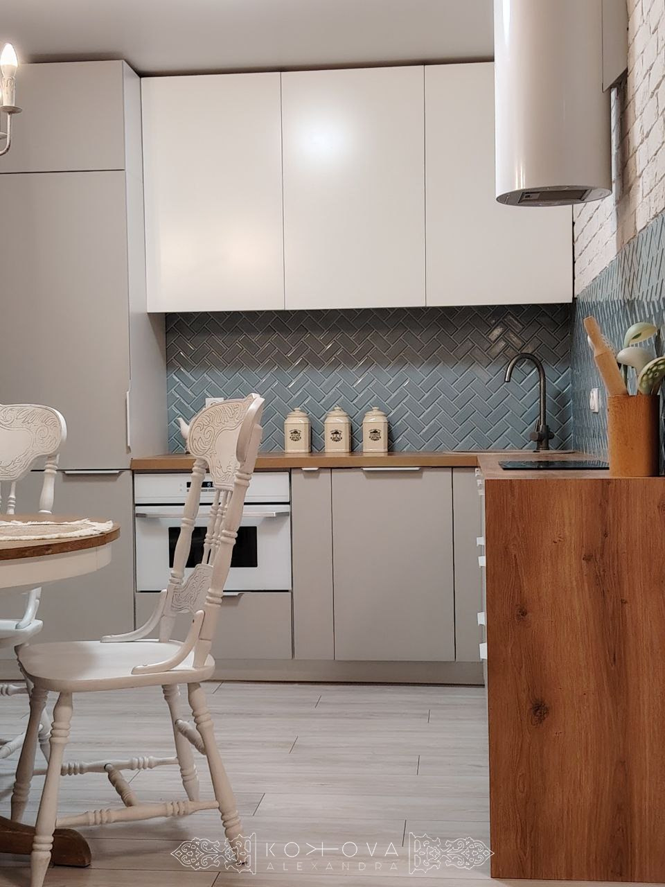 Хрущевка в средиземноморском стиле. Александра Койтова — Архитектор малоэтажных зданий в Новосибирске